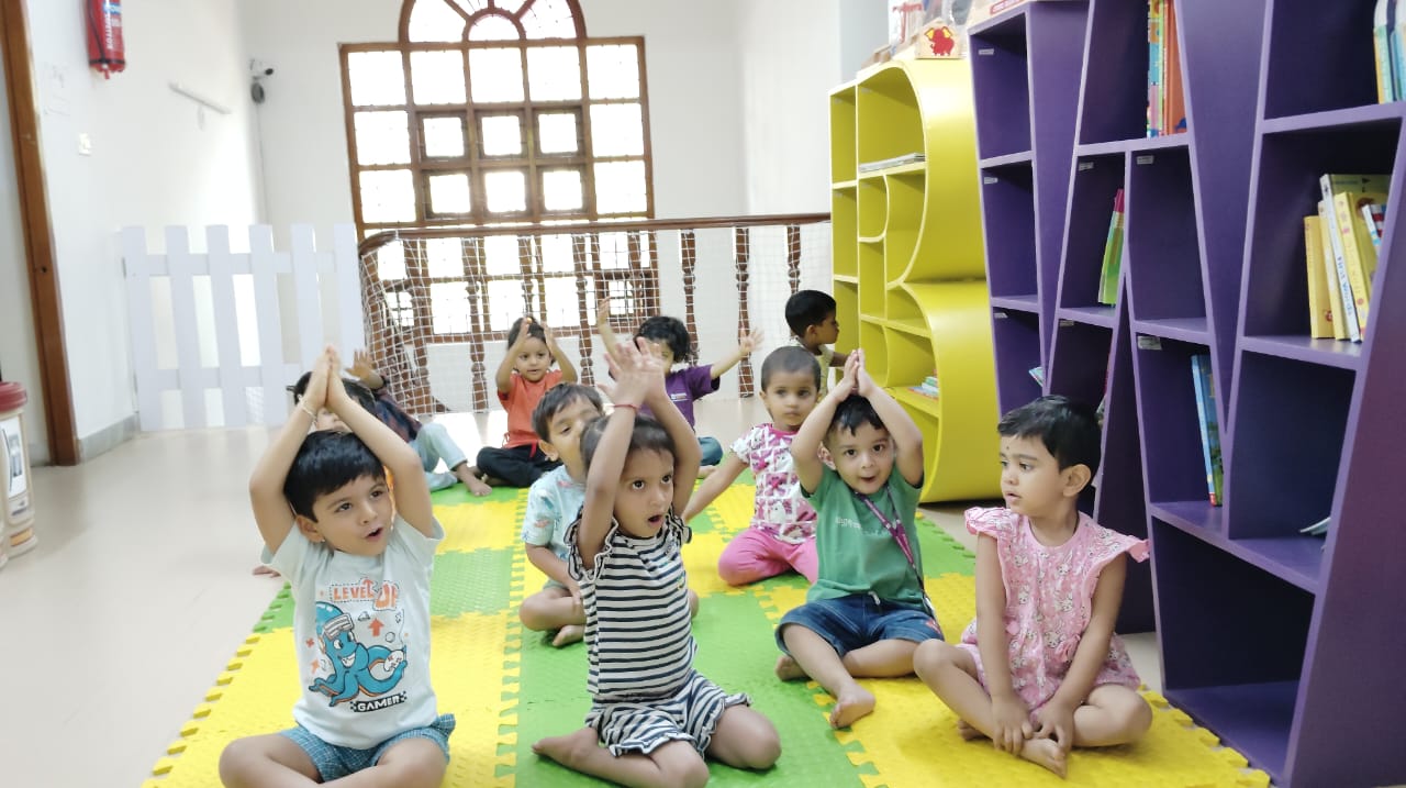 Find out how playgroup activities boost your toddler’s growth. Join our program and see your child learn and play every day. Read more on our blog!